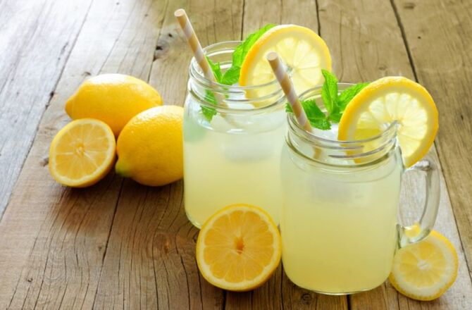 /images/Домашний лимонад из лимонов 